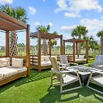 Calypso Tower 3 Beach Resort