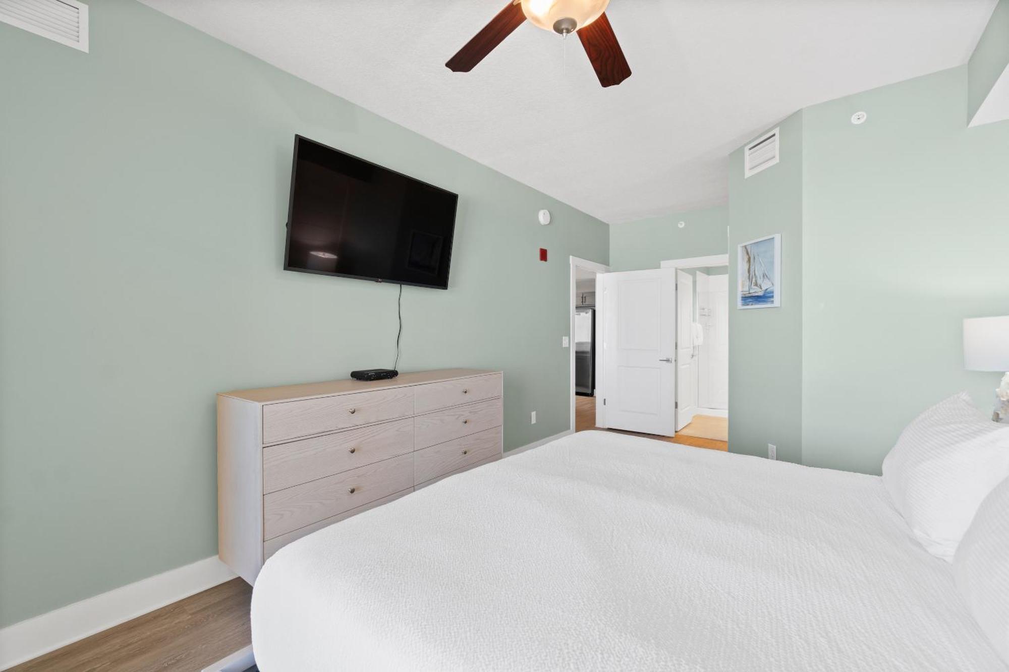 Calypso Tower 3 Apartment Panama City Beach